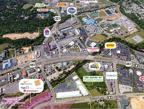 SHOPS AT PIGEON FORGE: 161 E Wears Valley Rd, Pigeon Forge, TN 37863
